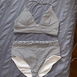 H&M women’s high waisted bikini size 6